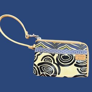 Fossil Black , Blue & Cream Coated Canvas Wristlet